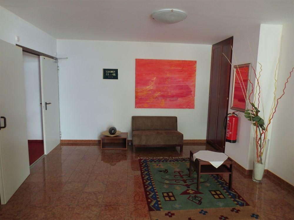 Hotel Zur Post Illmitz Exterior photo